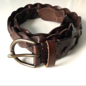EUC Hollister dark brown braided leather belt M/L